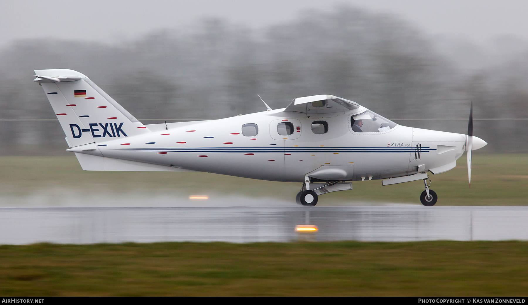 Aircraft Photo of D-EXIK | Extra EA-400 | AirHistory.net #235083