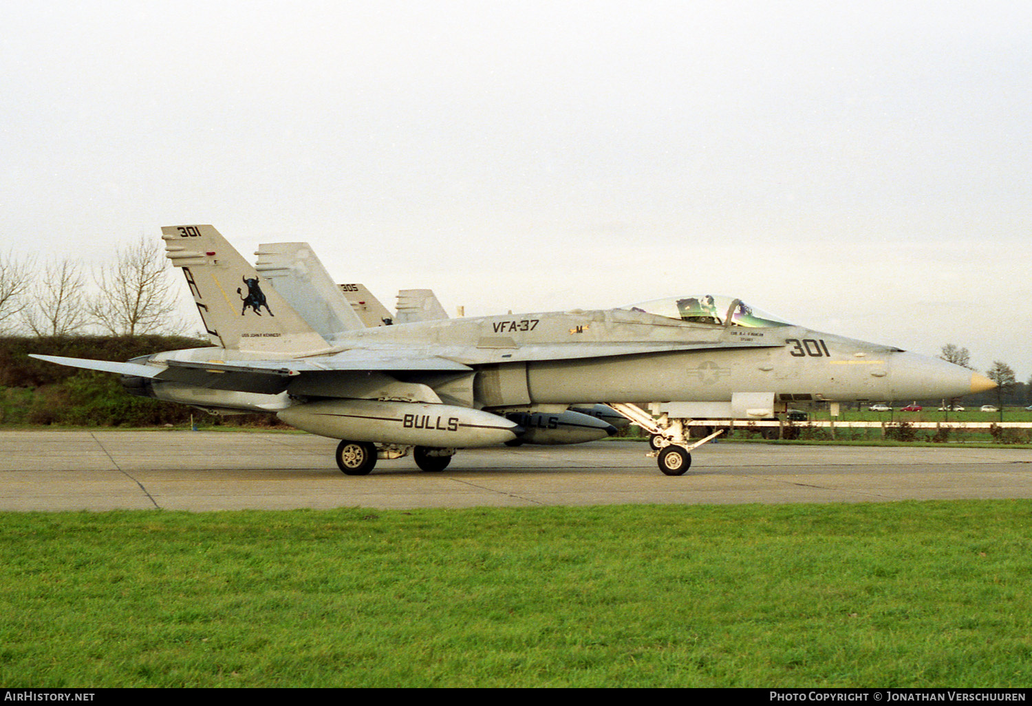 Aircraft Photo of 164251 | McDonnell Douglas F/A-18C Hornet | USA - Navy | AirHistory.net #235168