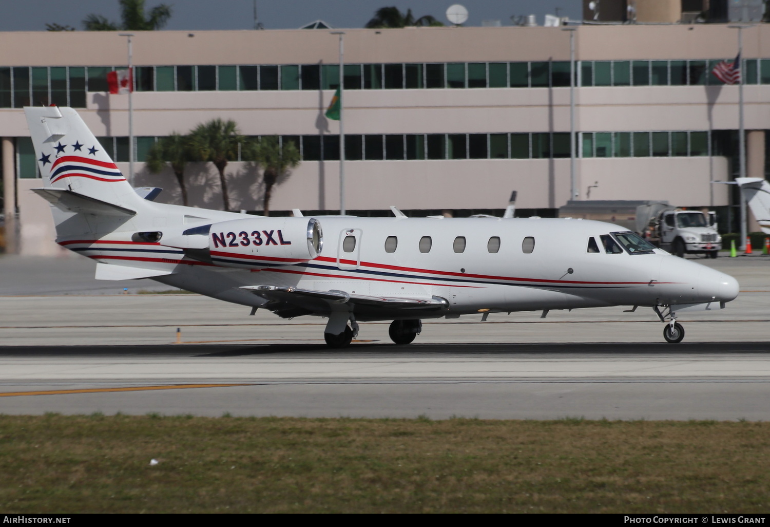 Aircraft Photo of N233XL | Cessna 560XL Citation Excel | AirHistory.net #235279