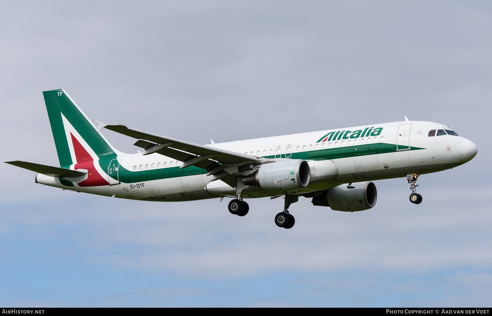 Aircraft Photo of EI-DTF | Airbus A320-216 | Alitalia | AirHistory.net #235301