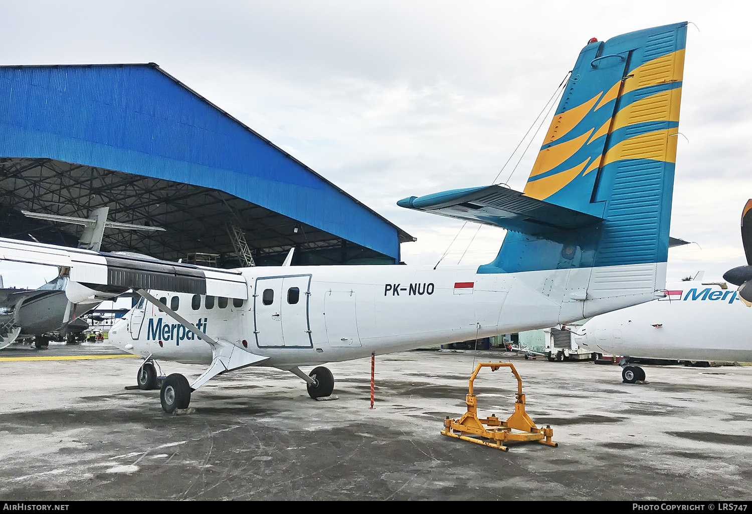 Aircraft Photo of PK-NUO | De Havilland Canada DHC-6-300 Twin Otter | Merpati Nusantara Airlines | AirHistory.net #235324