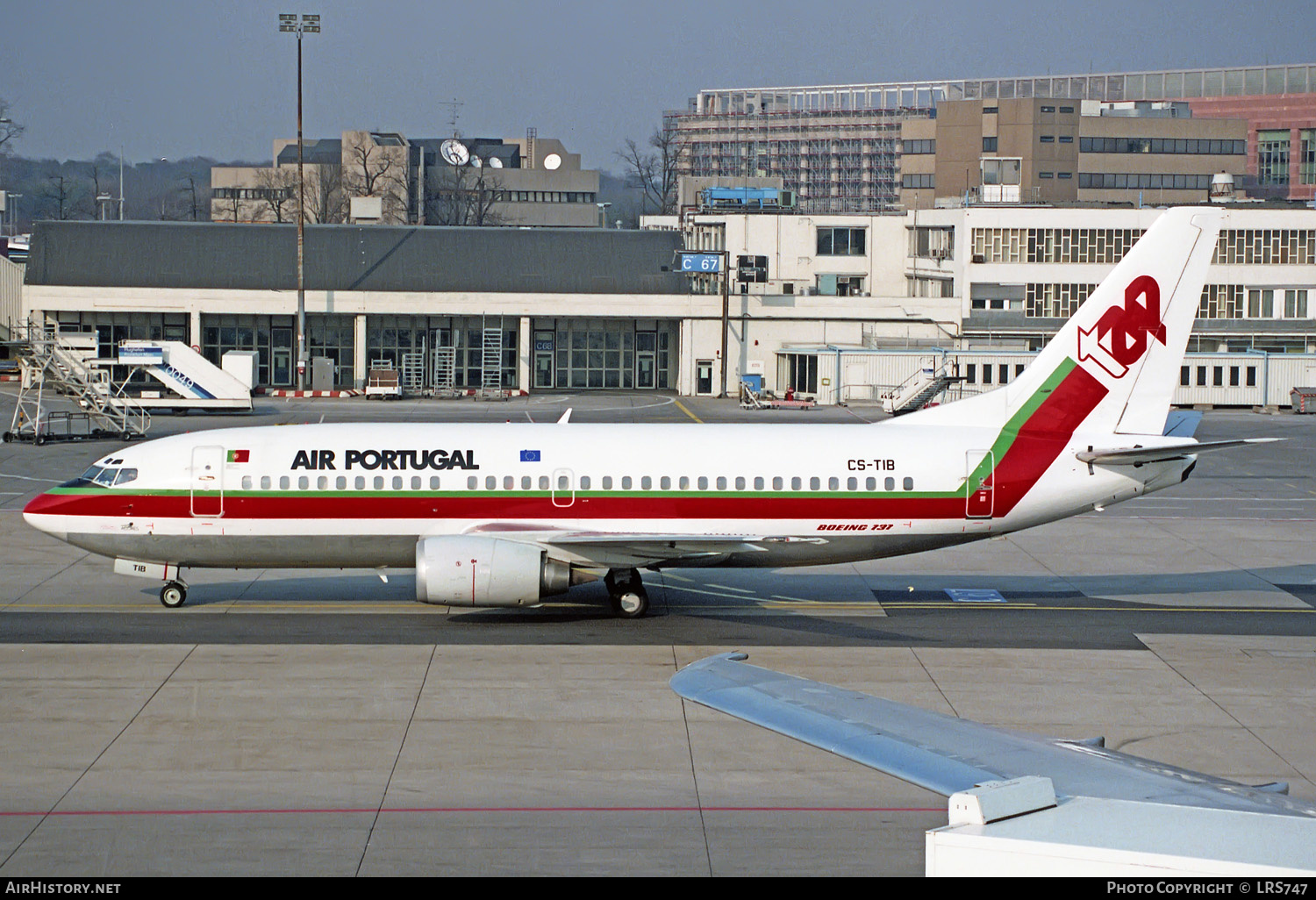 Aircraft Photo of CS-TIB | Boeing 737-382 | TAP Air Portugal | AirHistory.net #235350