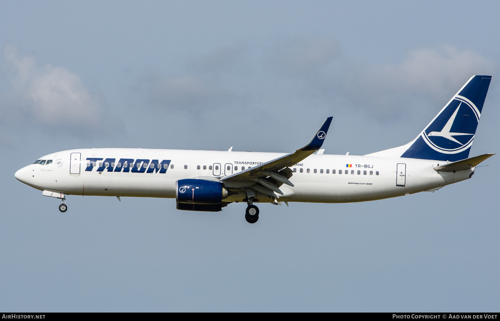 Aircraft Photo of YR-BGJ | Boeing 737-800 | TAROM - Transporturile Aeriene Române | AirHistory.net #235353
