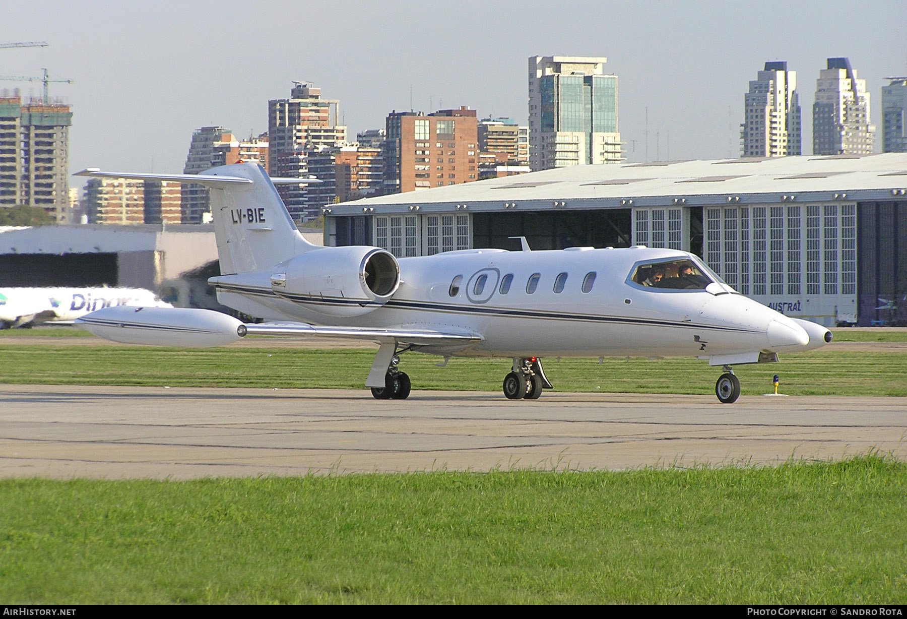 Aircraft Photo of LV-BIE | Gates Learjet 35A | AirHistory.net #235412
