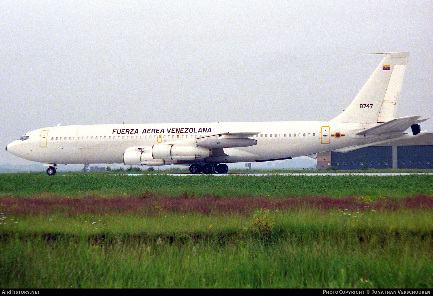 Aircraft Photo of 8747 | Boeing 707-384C(KC) | Venezuela - Air Force | AirHistory.net #235433