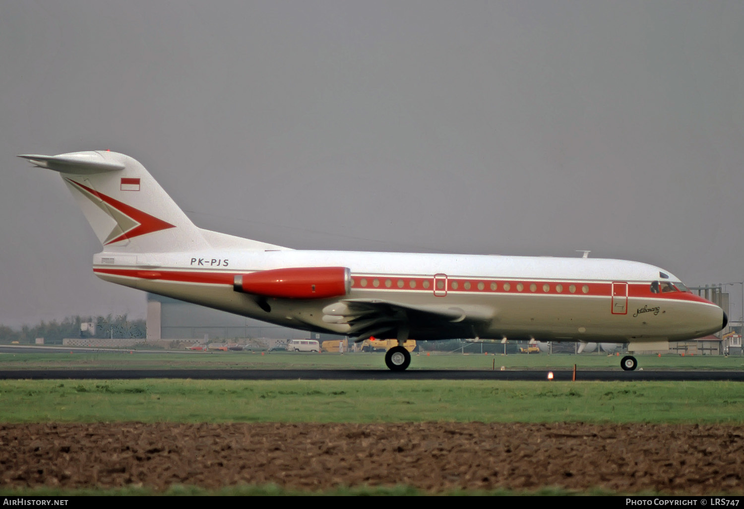 Aircraft Photo of PK-PJS | Fokker F28-1000 Fellowship | Pelita Air Service | AirHistory.net #235480