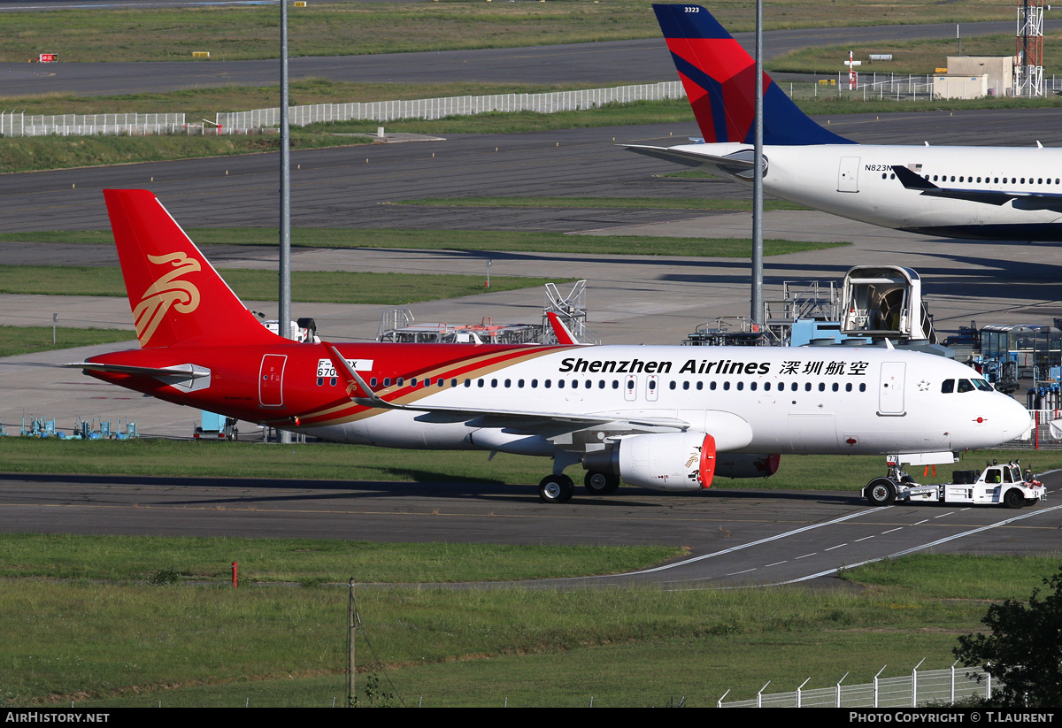 Aircraft Photo of F-WWBX | Airbus A320-232 | Shenzhen Airlines | AirHistory.net #235602