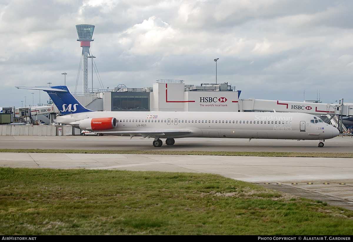 Aircraft Photo of LN-ROT | McDonnell Douglas MD-81 (DC-9-81) | Scandinavian Airlines - SAS | AirHistory.net #235698