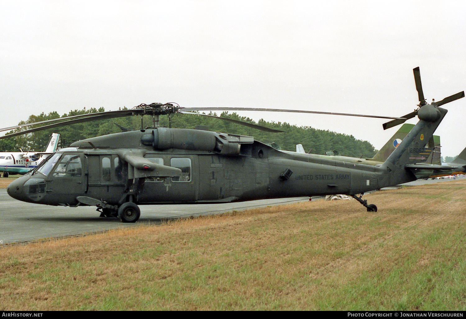Aircraft Photo of 88-26067 / 26067 | Sikorsky UH-60A Black Hawk (S-70A) | USA - Army | AirHistory.net #235857
