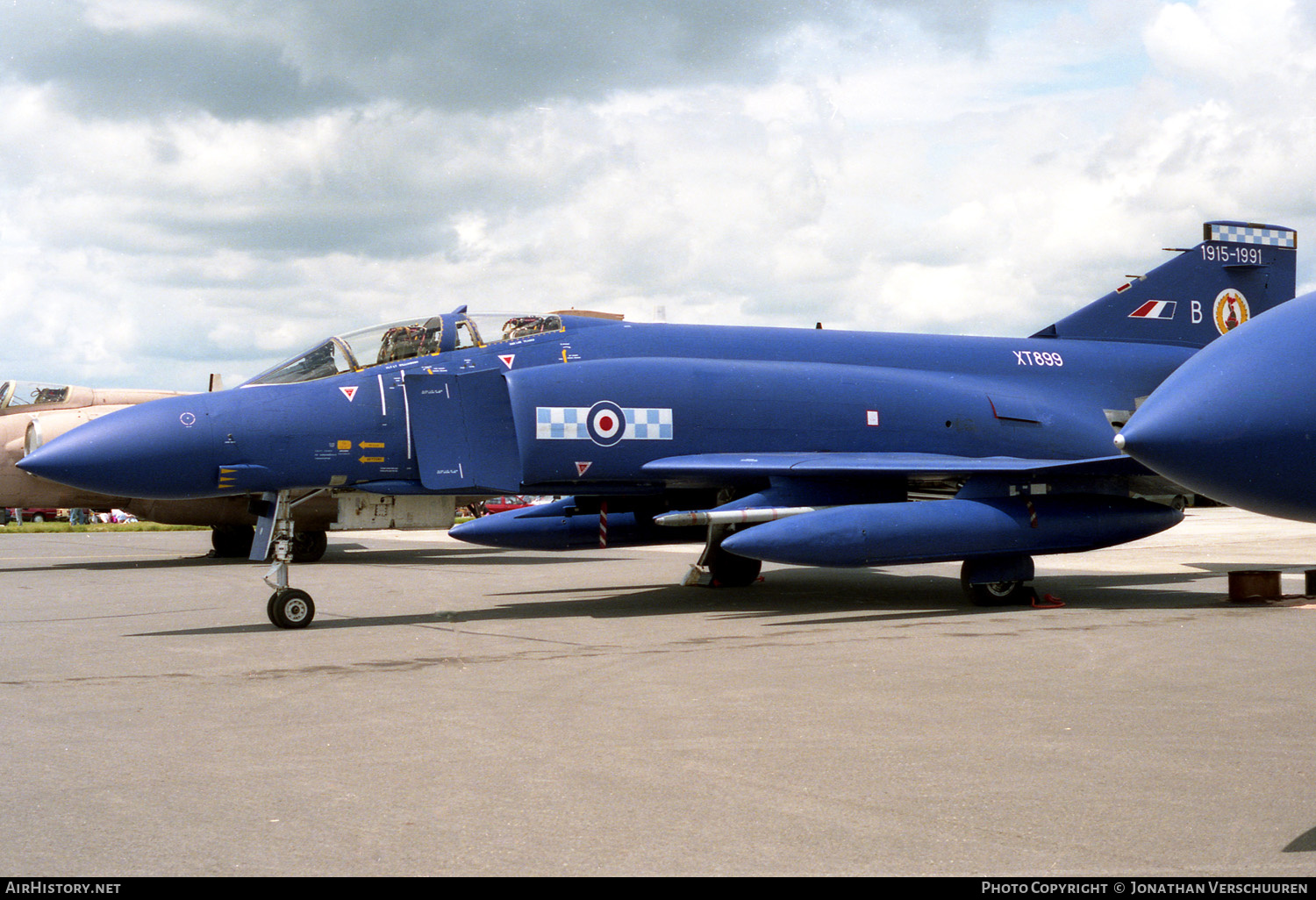 Aircraft Photo of XT899 | McDonnell Douglas F-4M Phantom FGR2 | UK - Air Force | AirHistory.net #235878