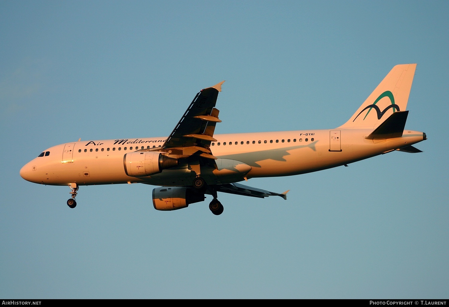 Aircraft Photo of F-GYAI | Airbus A320-211 | Air Méditerranée | AirHistory.net #235909