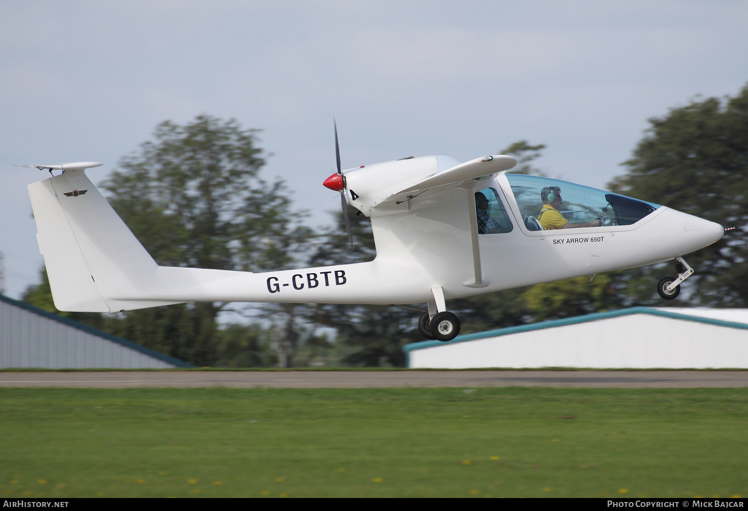 Aircraft Photo of G-CBTB | III Sky Arrow 650T | AirHistory.net #235921