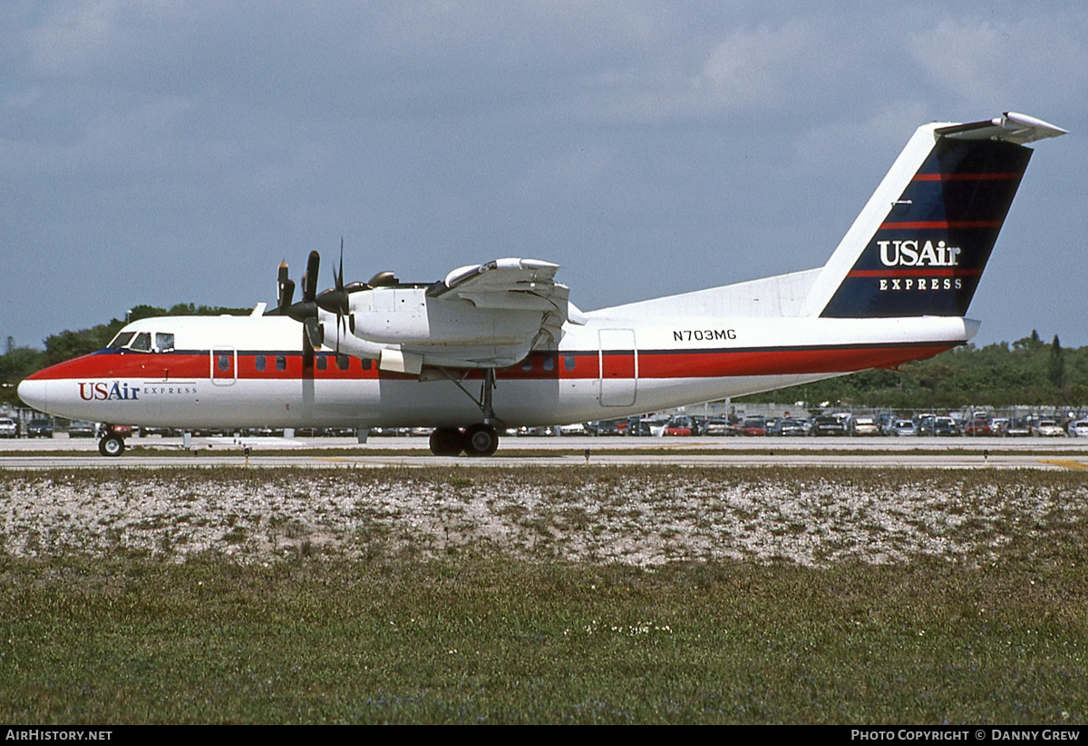 Aircraft Photo of N703MG | De Havilland Canada DHC-7-102 Dash 7 | USAir Express | AirHistory.net #235995