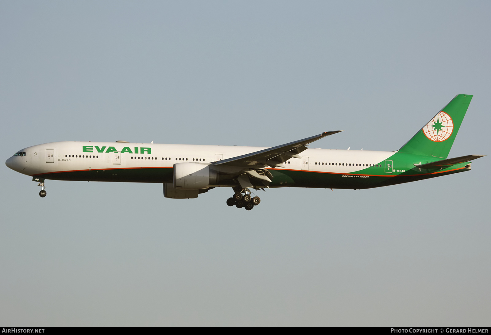 Aircraft Photo of B-16740 | Boeing 777-300/ER | EVA Air | AirHistory.net #236011