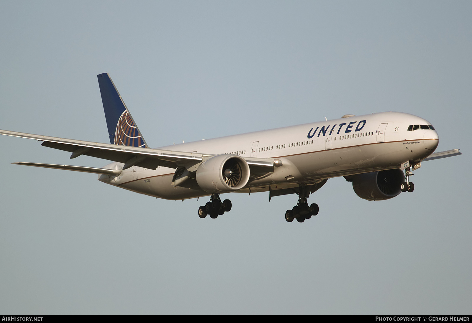 Aircraft Photo of N2331U | Boeing 777-300/ER | United Airlines | AirHistory.net #236037