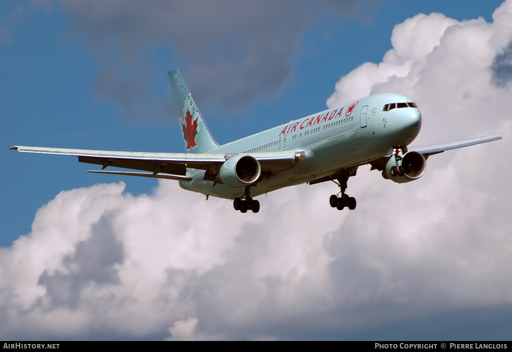 Aircraft Photo of C-FMWQ | Boeing 767-333/ER | Air Canada | AirHistory.net #236110