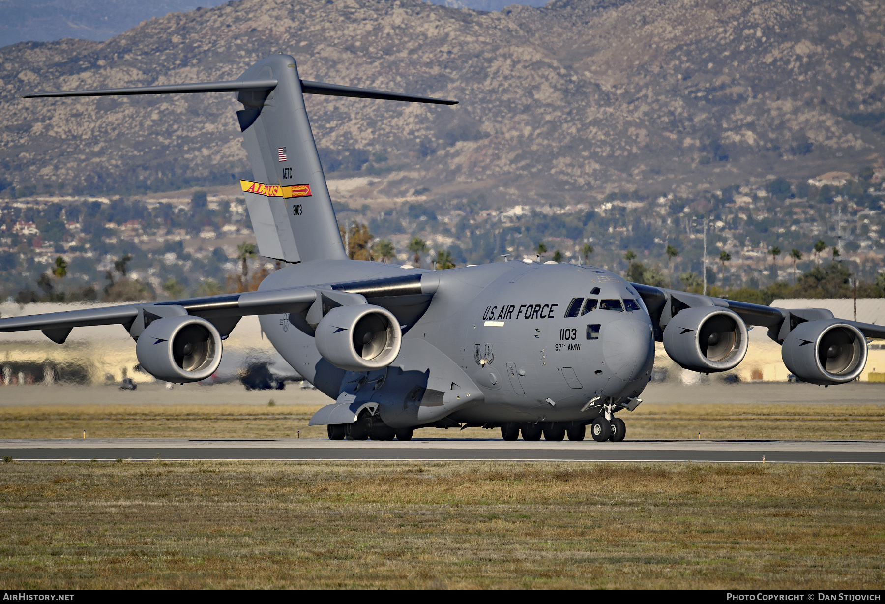 Aircraft Photo of 02-1103 / 21103 | Boeing C-17A Globemaster III | USA - Air Force | AirHistory.net #236122