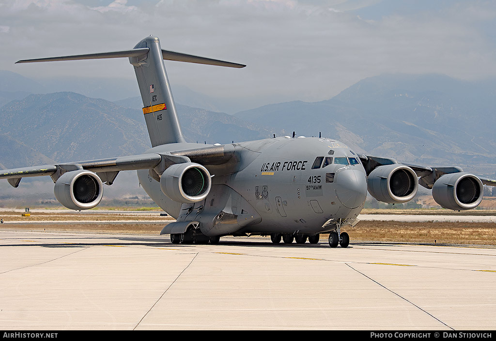 Aircraft Photo of 04-4135 / 44135 | Boeing C-17A Globemaster III | USA - Air Force | AirHistory.net #236153