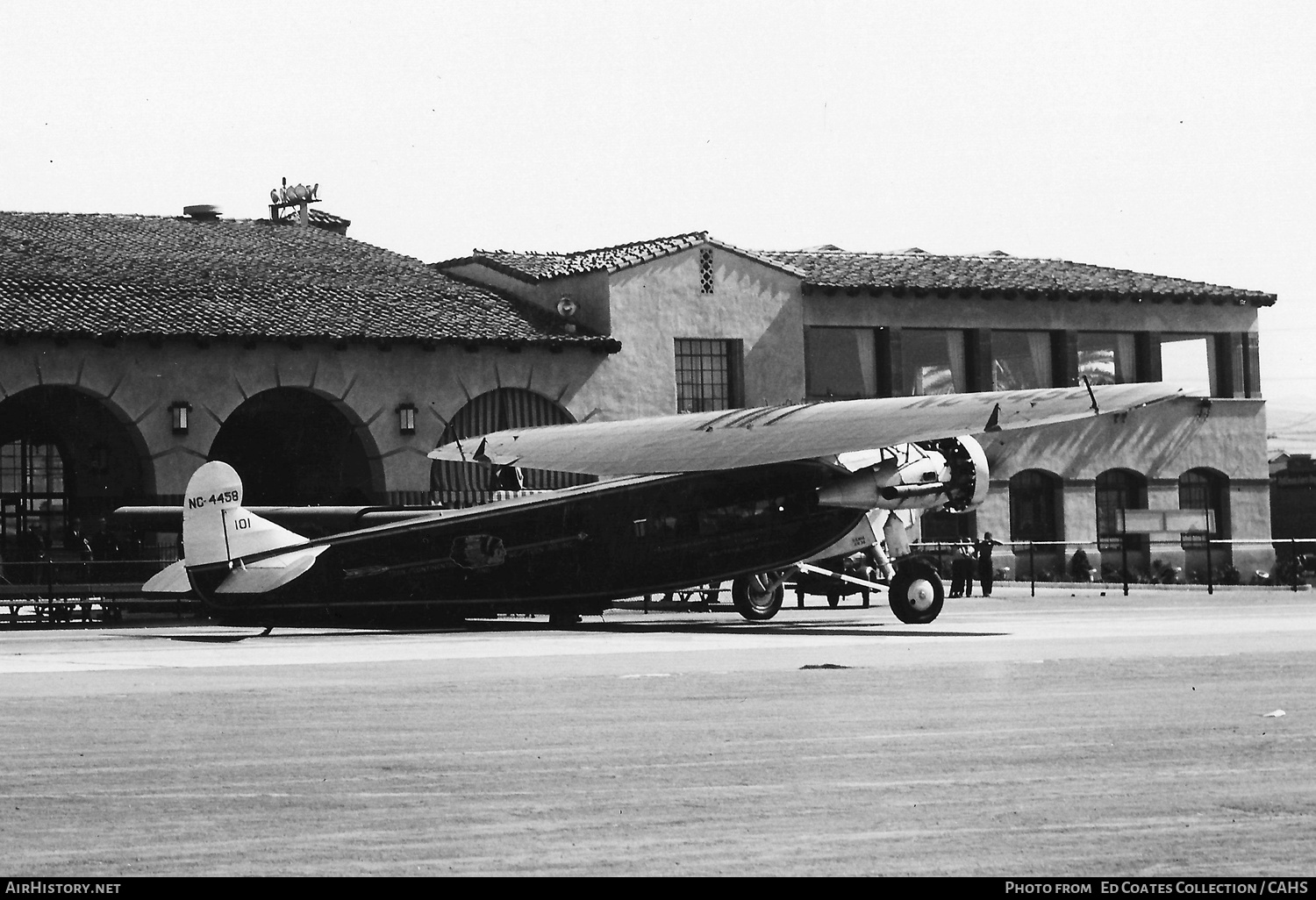 Aircraft Photo of NC4458 | Fokker F.10 | Western Air Express | AirHistory.net #236157