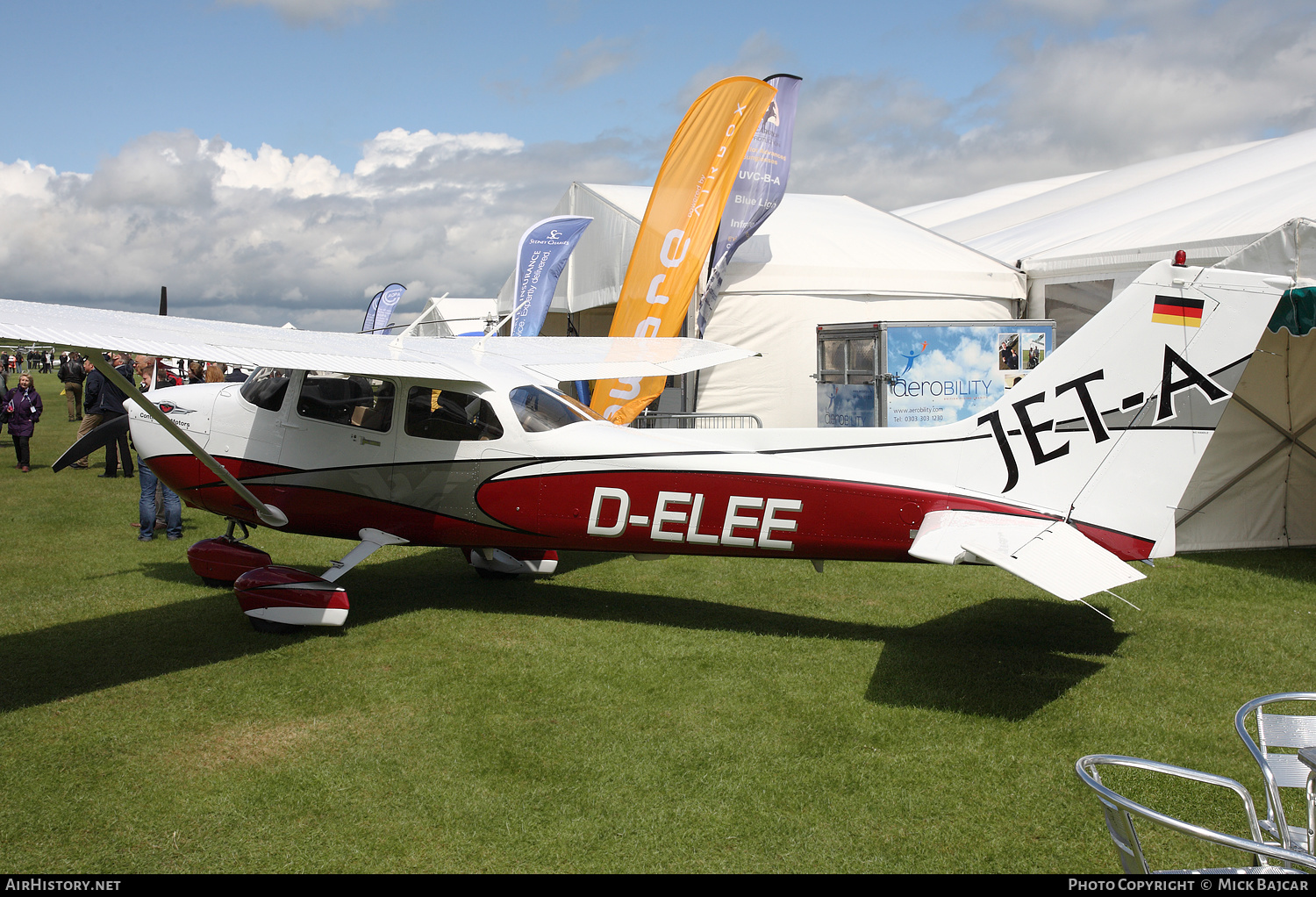 Aircraft Photo of D-ELEE | Cessna 172S(Centurion) Skyhawk SP | AirHistory.net #236171