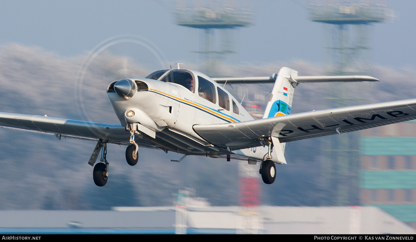 Aircraft Photo of PH-JMB | Piper PA-28RT-201T Turbo Arrow IV | Stella Aviation | AirHistory.net #236176