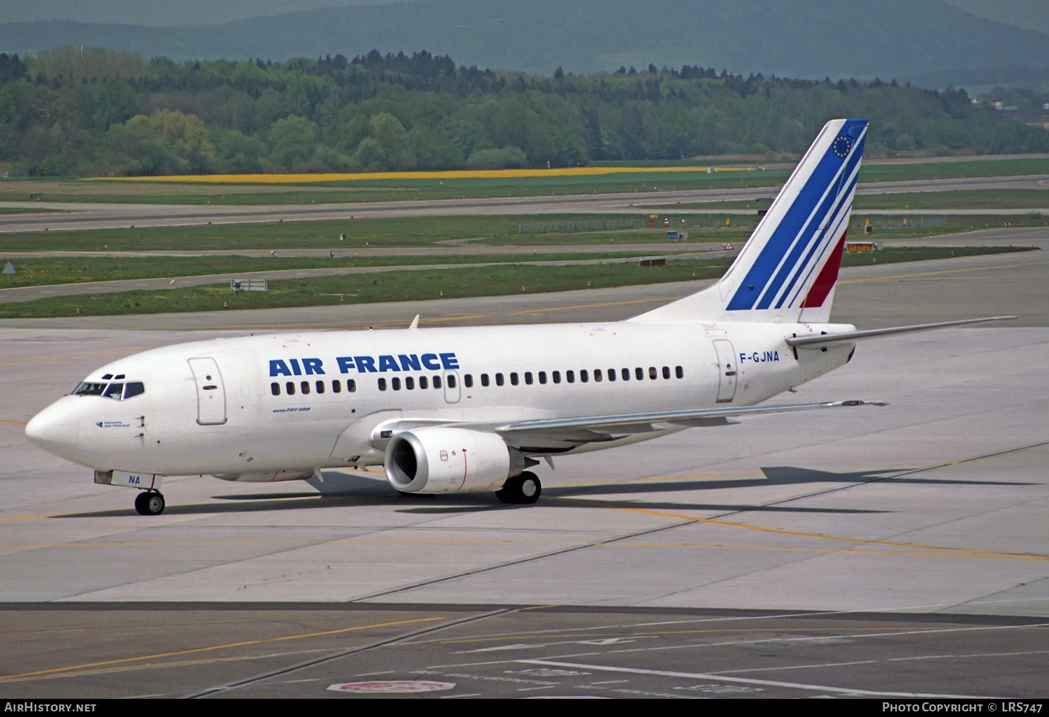 Aircraft Photo of F-GJNA | Boeing 737-528 | Air France | AirHistory.net #236210