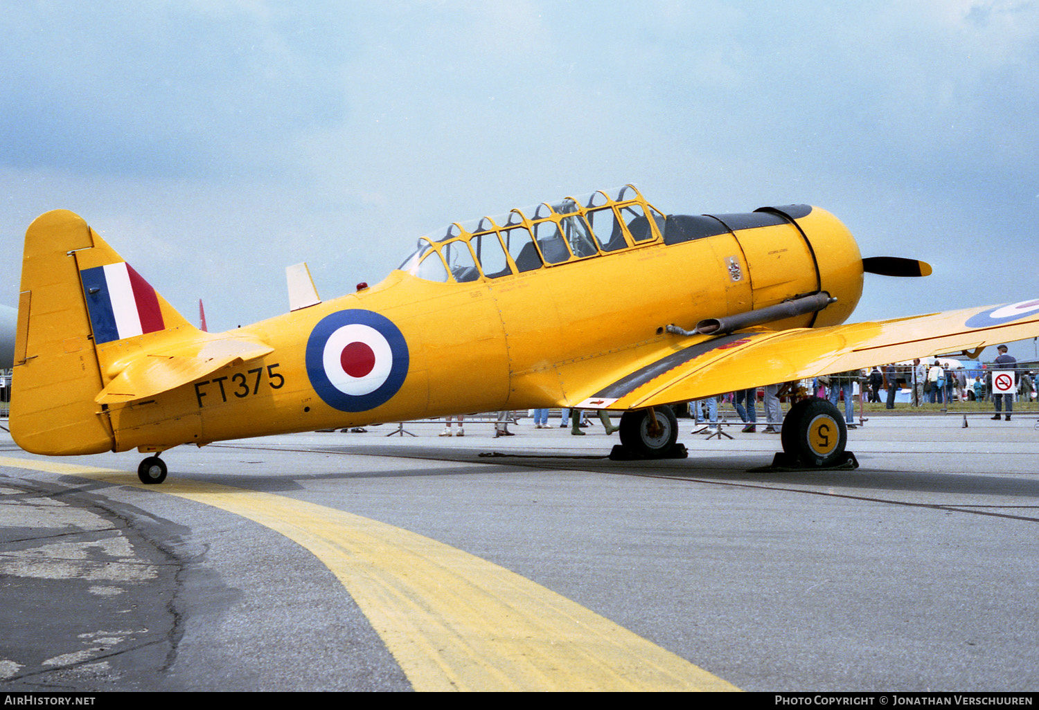 Aircraft Photo of FT375 | North American AT-16 Harvard IIB | UK - Air Force | AirHistory.net #236234