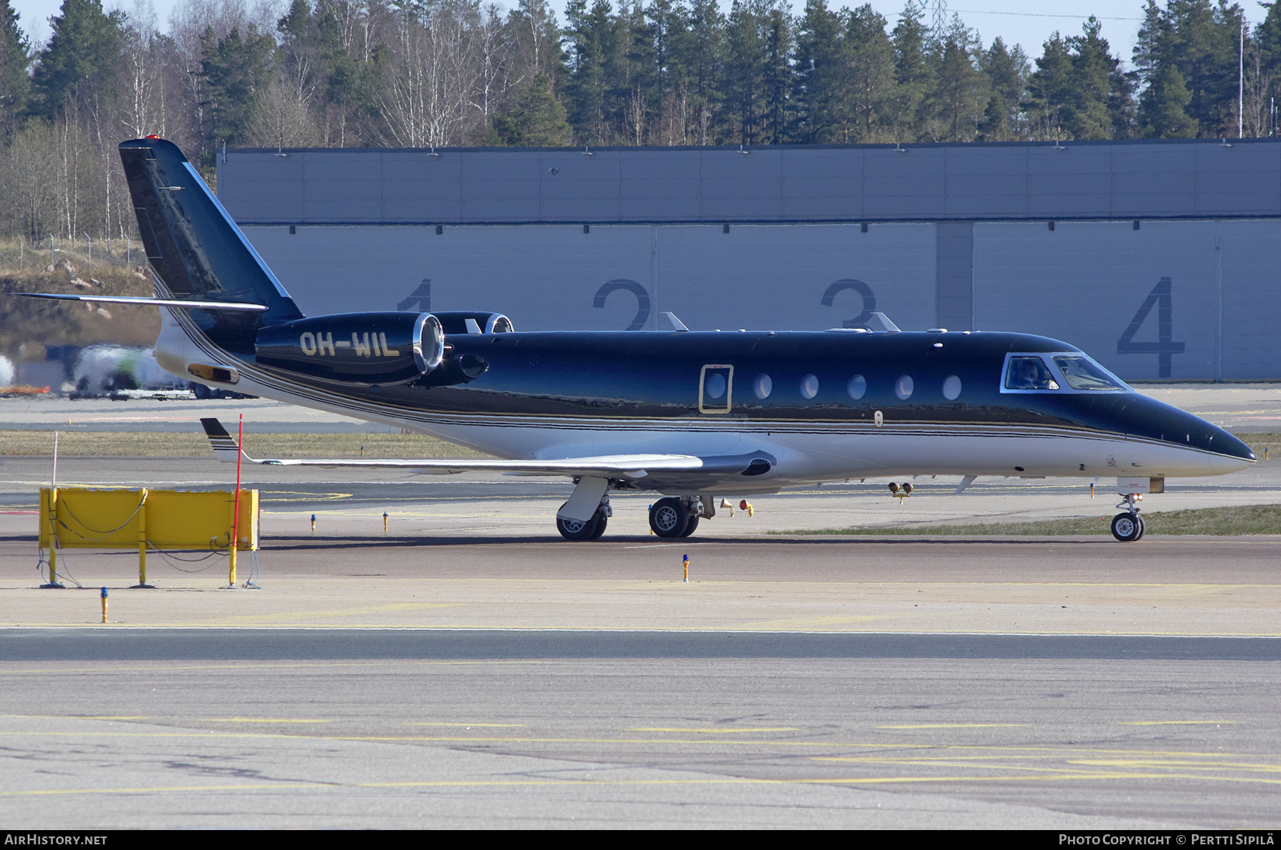 Aircraft Photo of OH-WIL | Gulfstream Aerospace G150 | AirHistory.net #236280