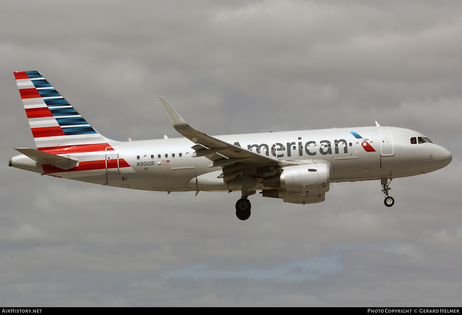 Aircraft Photo of N9010R | Airbus A319-115 | American Airlines | AirHistory.net #236343