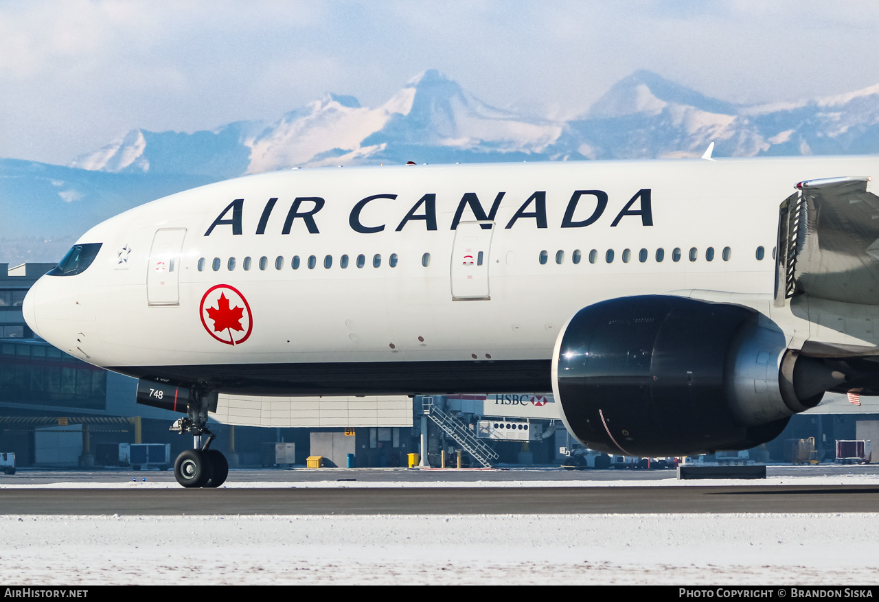 Aircraft Photo of C-FJZS | Boeing 777-333/ER | Air Canada | AirHistory.net #236346