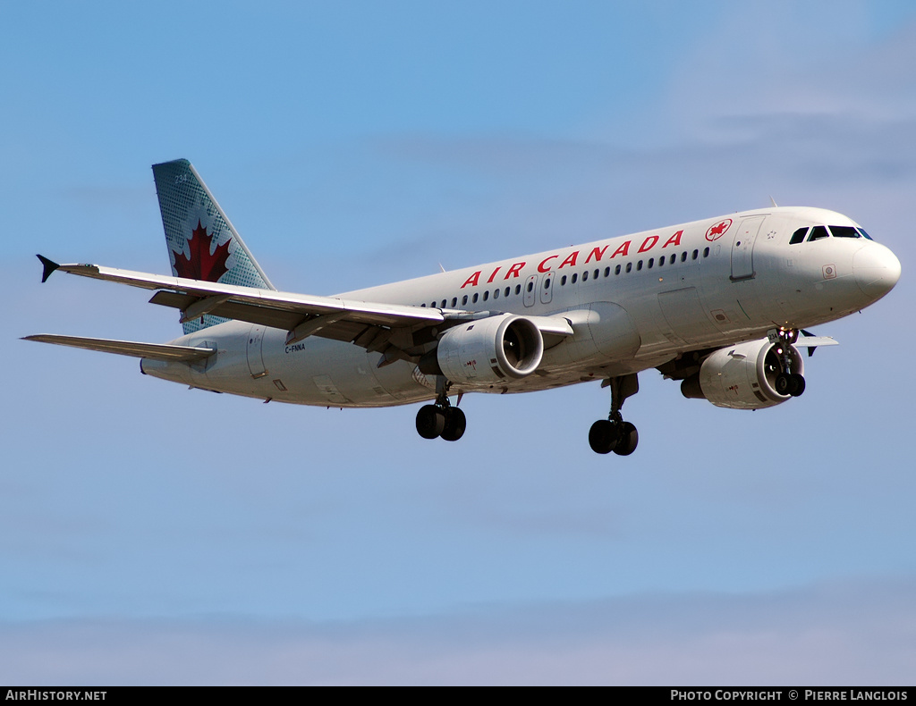 Aircraft Photo of C-FNNA | Airbus A320-211 | Air Canada | AirHistory.net #236374