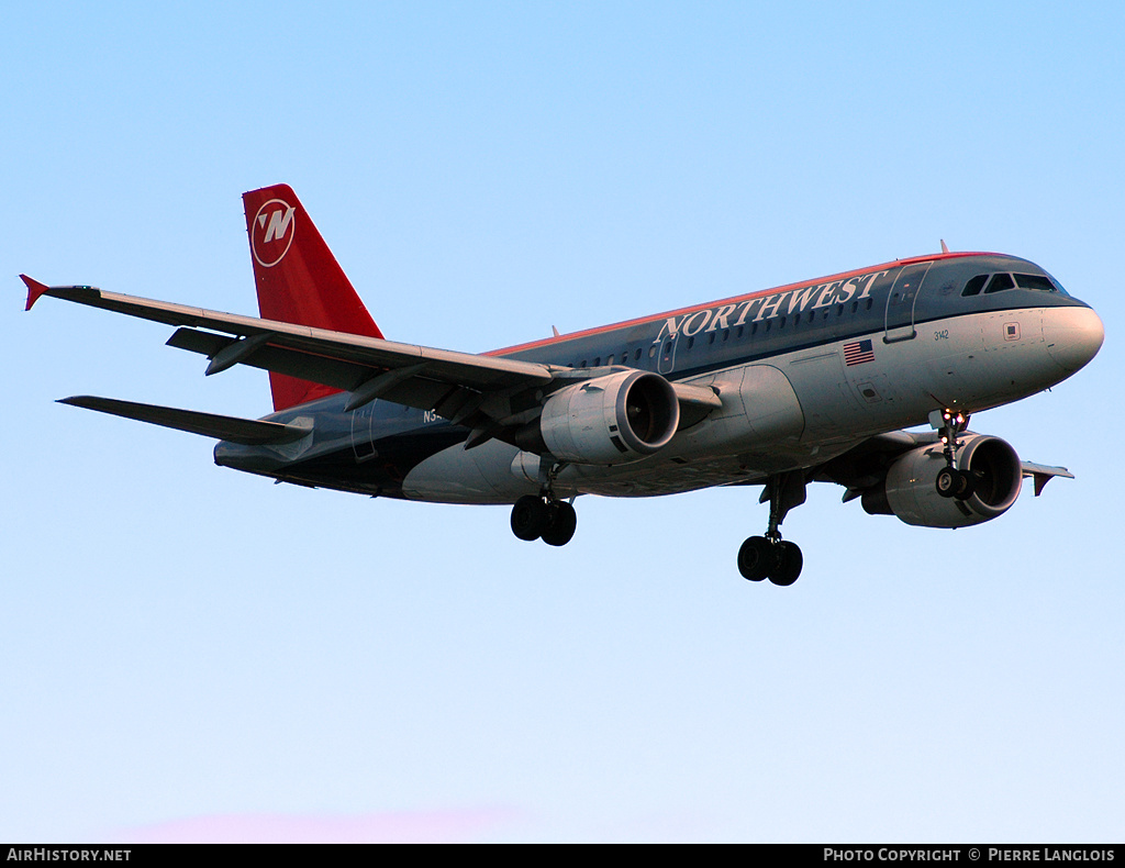 Aircraft Photo of N342NB | Airbus A319-114 | Northwest Airlines | AirHistory.net #236392