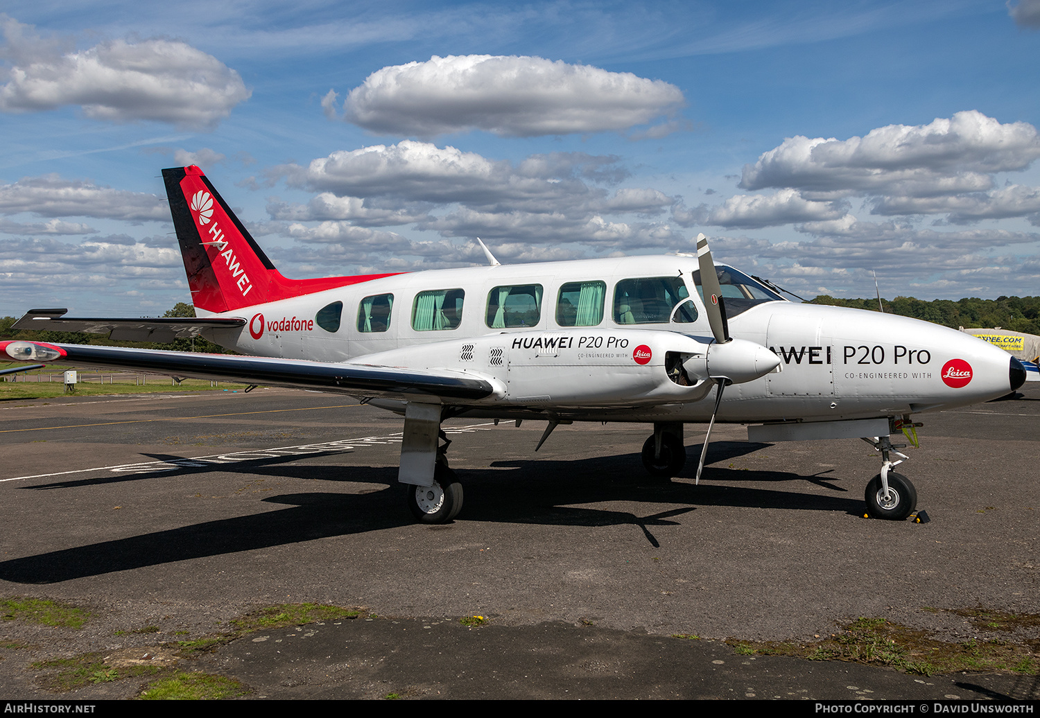 Aircraft Photo of G-YEOM | Piper PA-31-350 Chieftain | AirHistory.net #236396