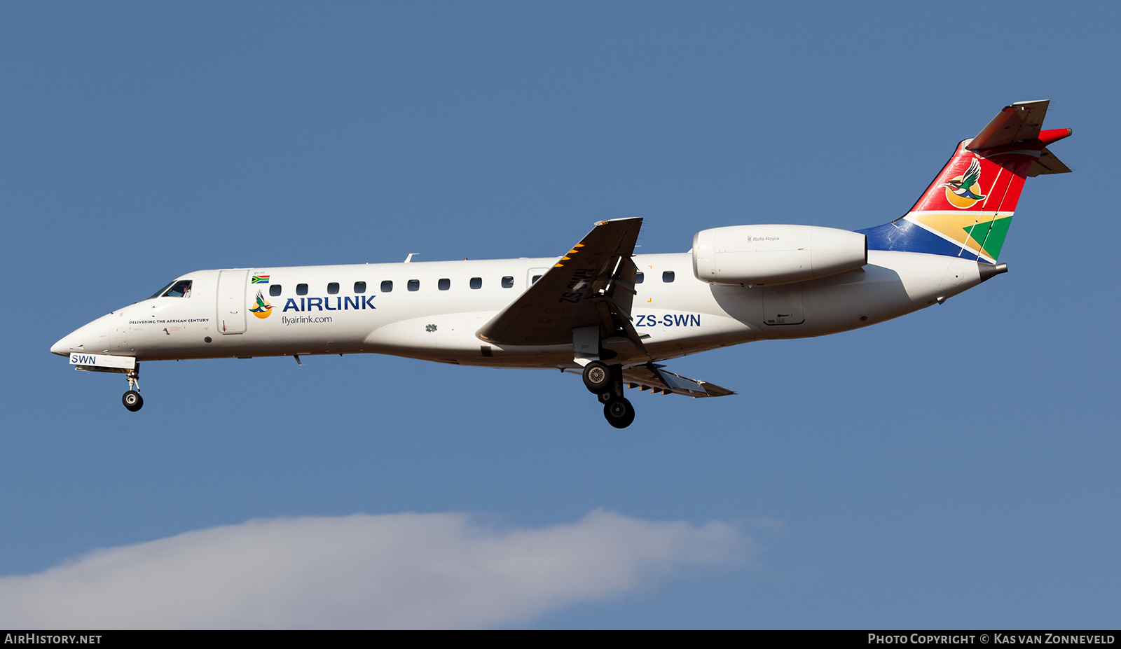 Aircraft Photo of ZS-SWN | Embraer ERJ-135LR (EMB-135LR) | Airlink | AirHistory.net #236413