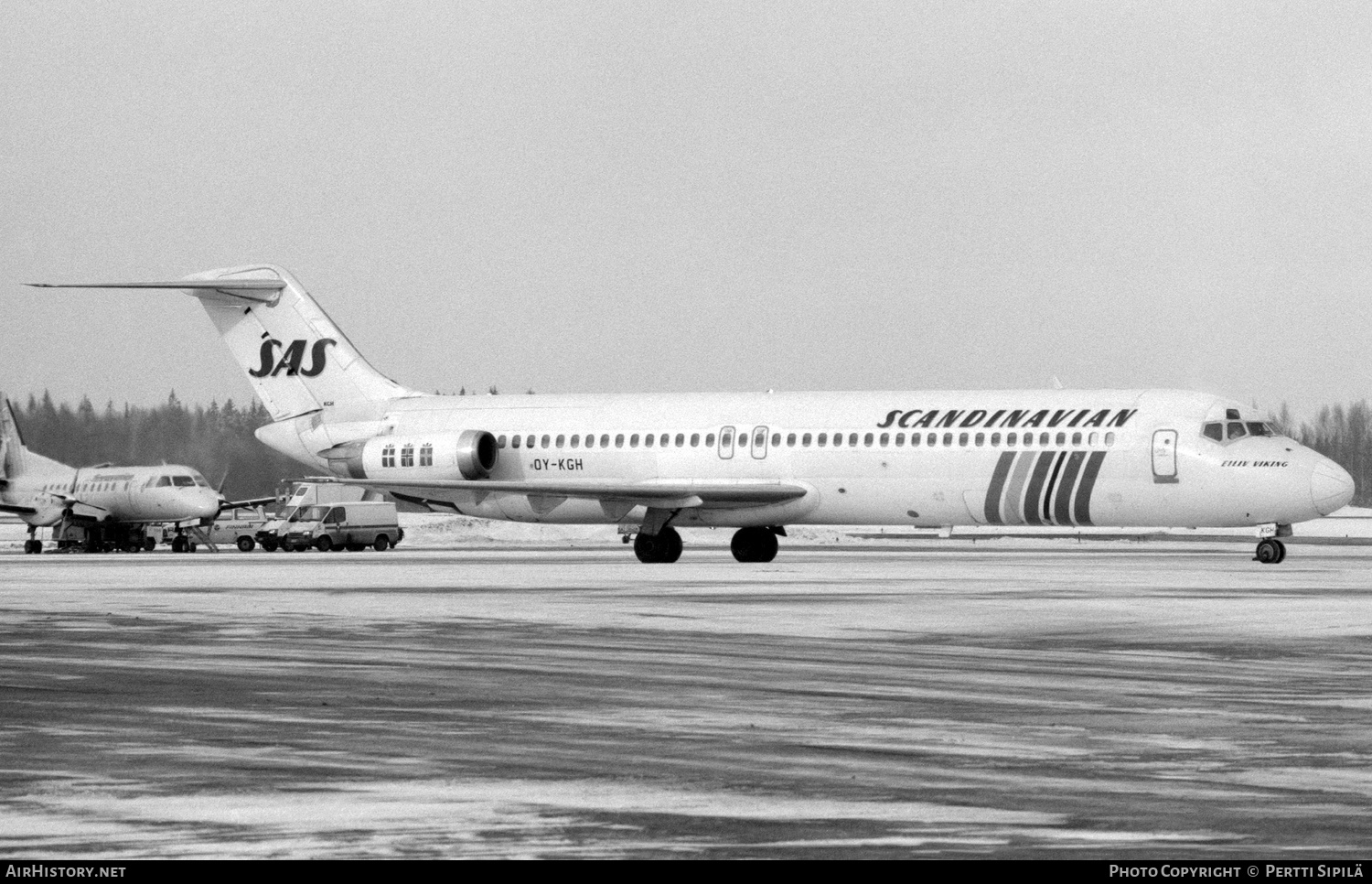 Aircraft Photo of OY-KGH | McDonnell Douglas DC-9-41 | Scandinavian Airlines - SAS | AirHistory.net #236454