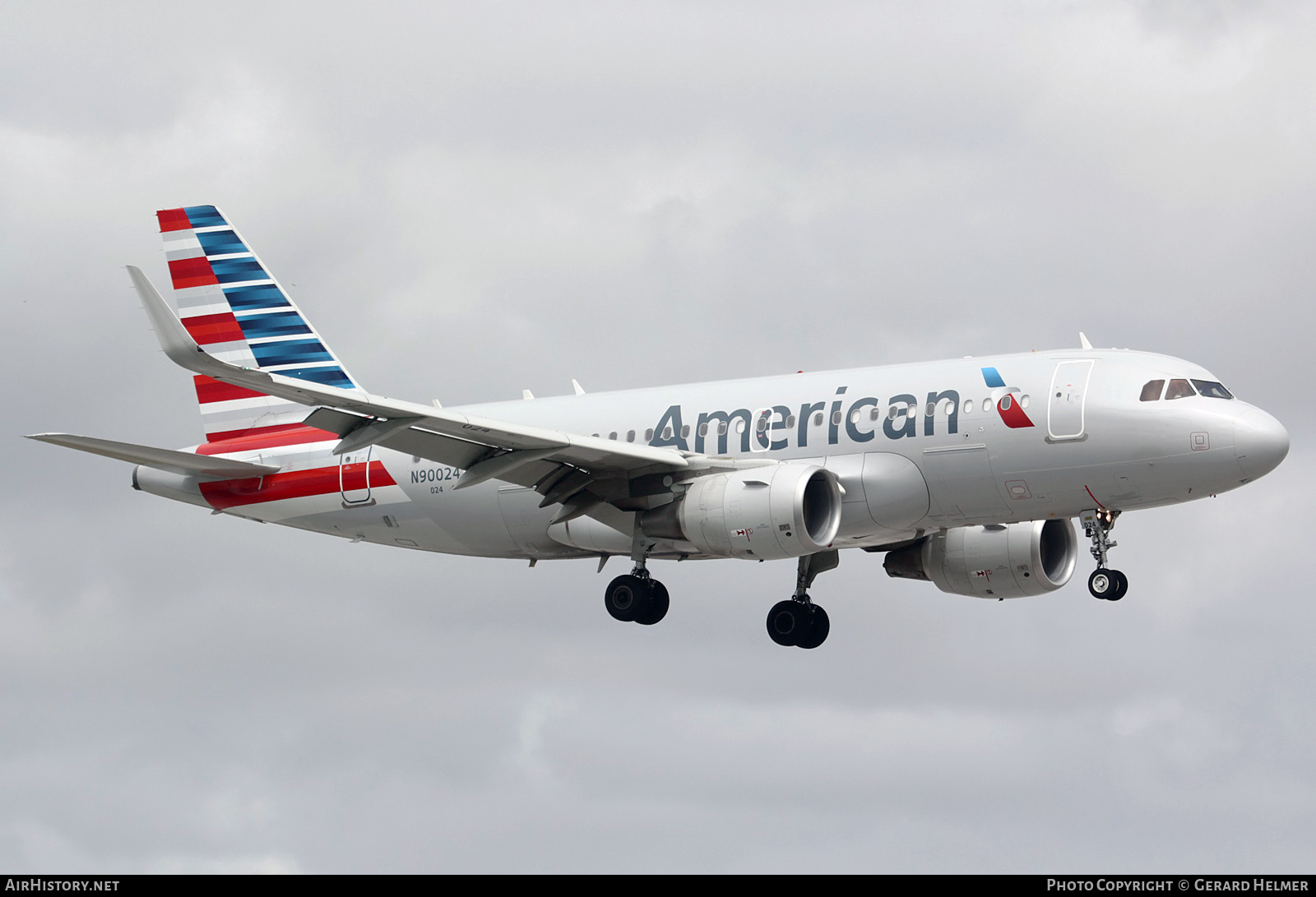 Aircraft Photo of N90024 | Airbus A319-115 | American Airlines | AirHistory.net #236478