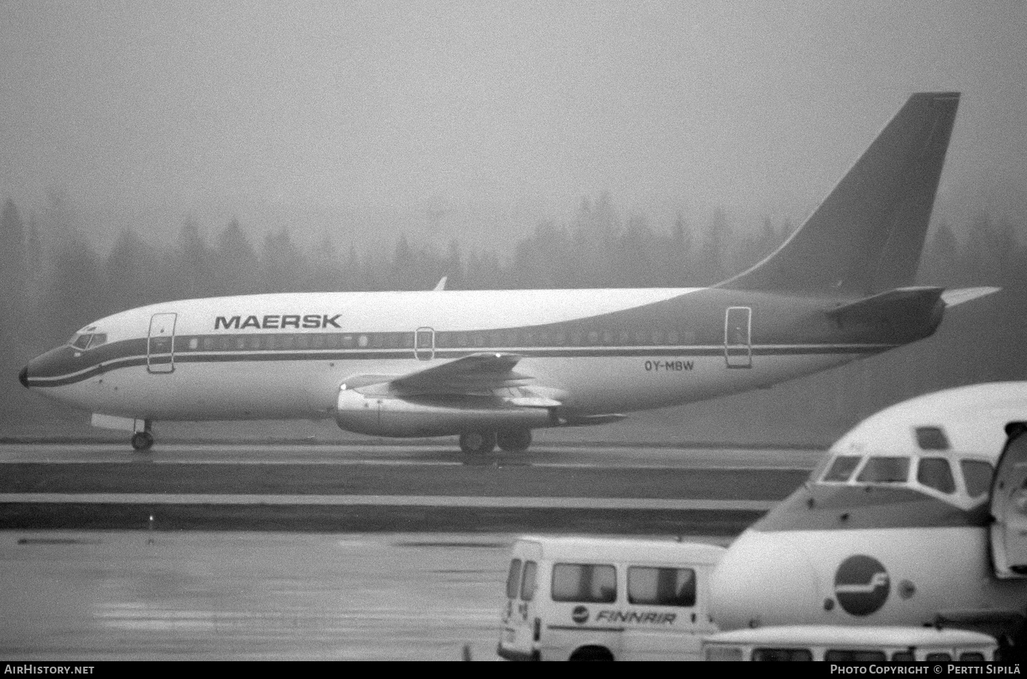 Aircraft Photo of OY-MBW | Boeing 737-2L9/Adv | Maersk Air | AirHistory.net #236512