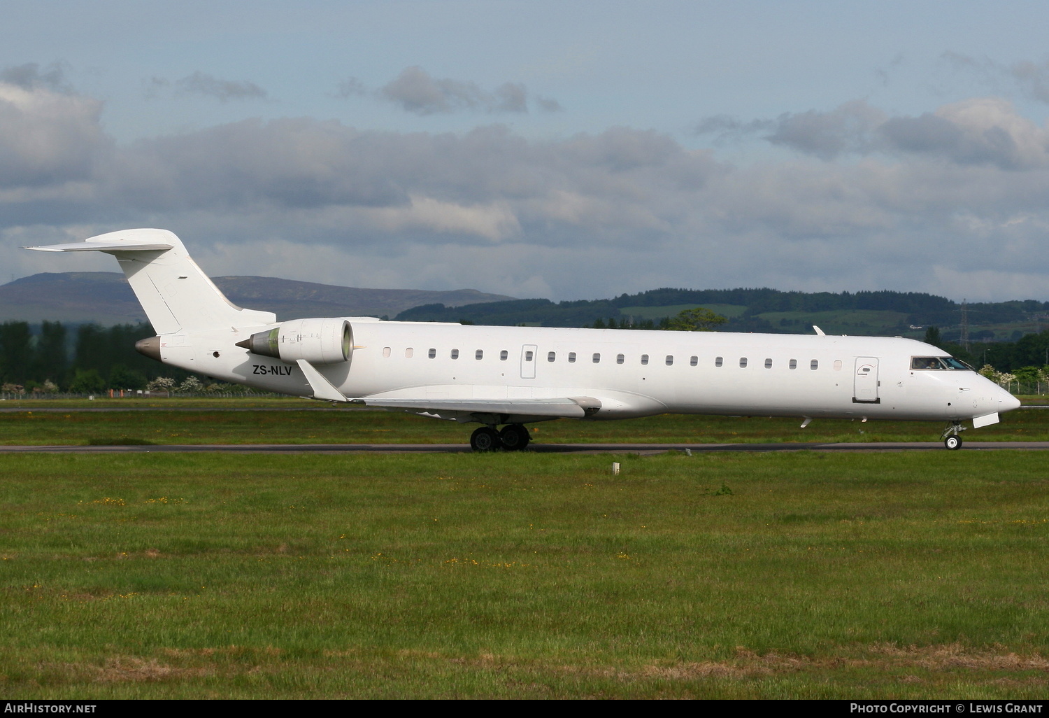 Aircraft Photo of ZS-NLV | Bombardier CRJ-700 (CL-600-2C10) | AirHistory.net #236543