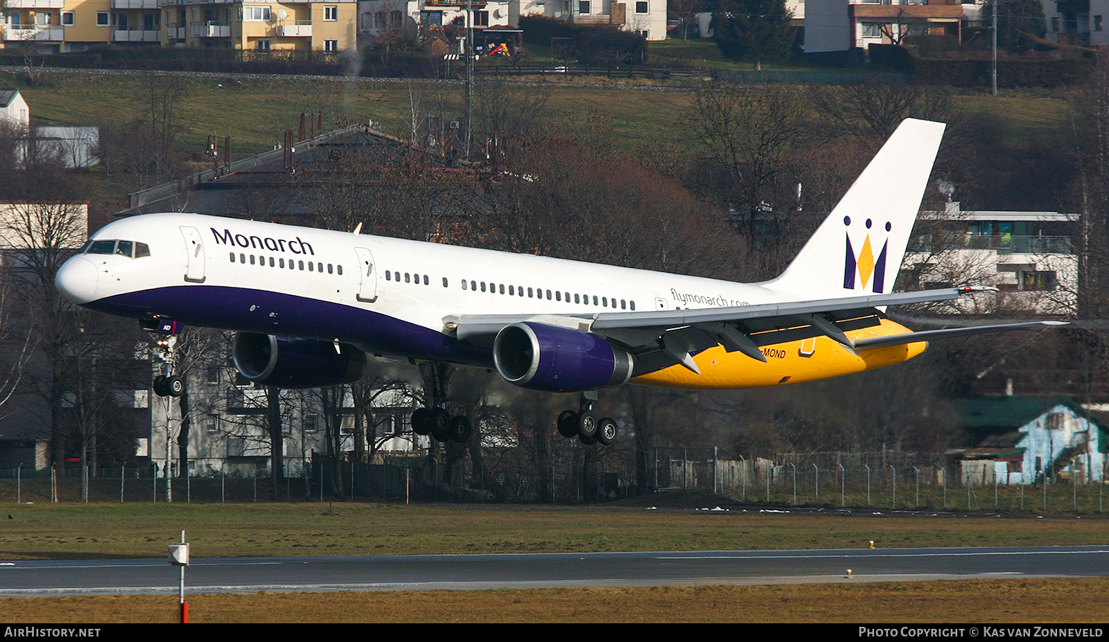 Aircraft Photo of G-MOND | Boeing 757-2T7 | Monarch Airlines | AirHistory.net #236553