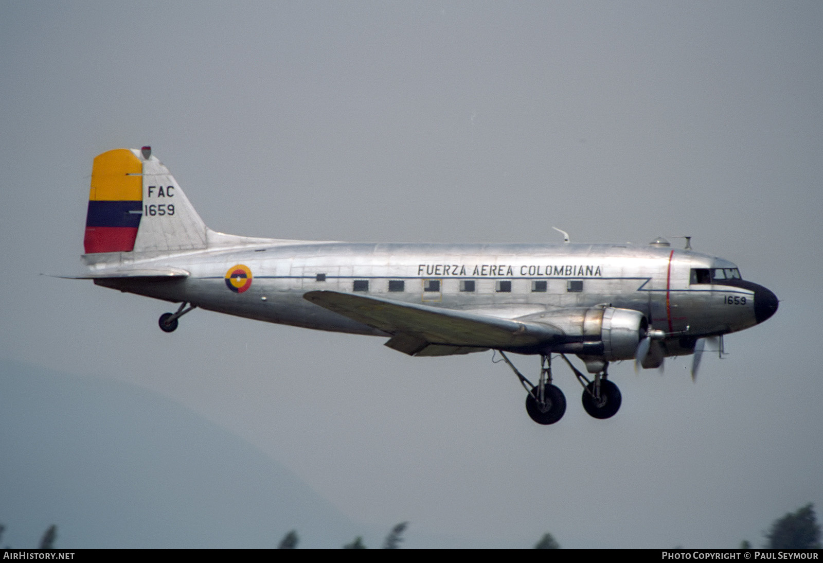 Aircraft Photo of FAC1659 | Douglas C-47D Skytrain | Colombia - Air Force | AirHistory.net #236585