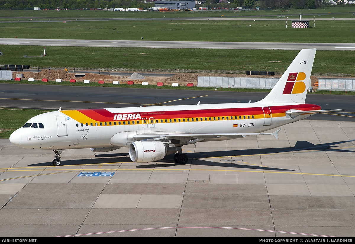 Aircraft Photo of EC-JFN | Airbus A320-214 | Iberia | AirHistory.net #236652
