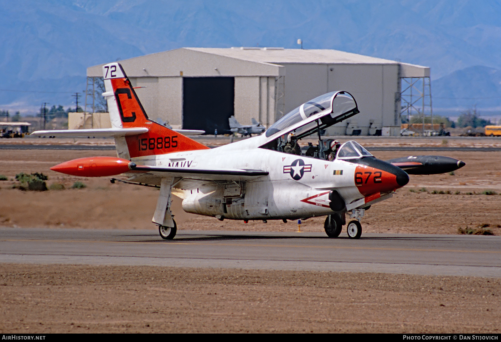 Aircraft Photo of 158885 | North American Rockwell T-2C Buckeye | USA - Navy | AirHistory.net #236677