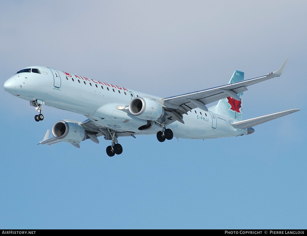 Aircraft Photo of C-FHJJ | Embraer 190AR (ERJ-190-100IGW) | Air Canada | AirHistory.net #236787