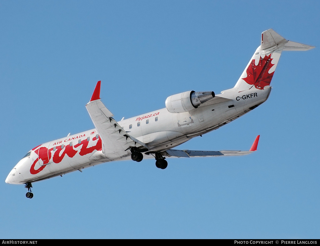 Aircraft Photo of C-GKFR | Bombardier CRJ-200ER (CL-600-2B19) | Air Canada Jazz | AirHistory.net #236845