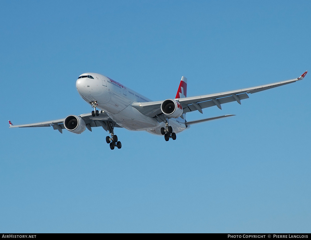 Aircraft Photo of HB-IQR | Airbus A330-223 | Swiss International Air Lines | AirHistory.net #236863