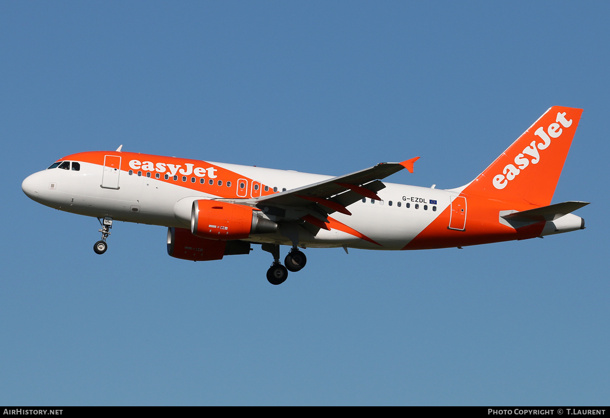 Aircraft Photo of G-EZDL | Airbus A319-111 | EasyJet | AirHistory.net #236894