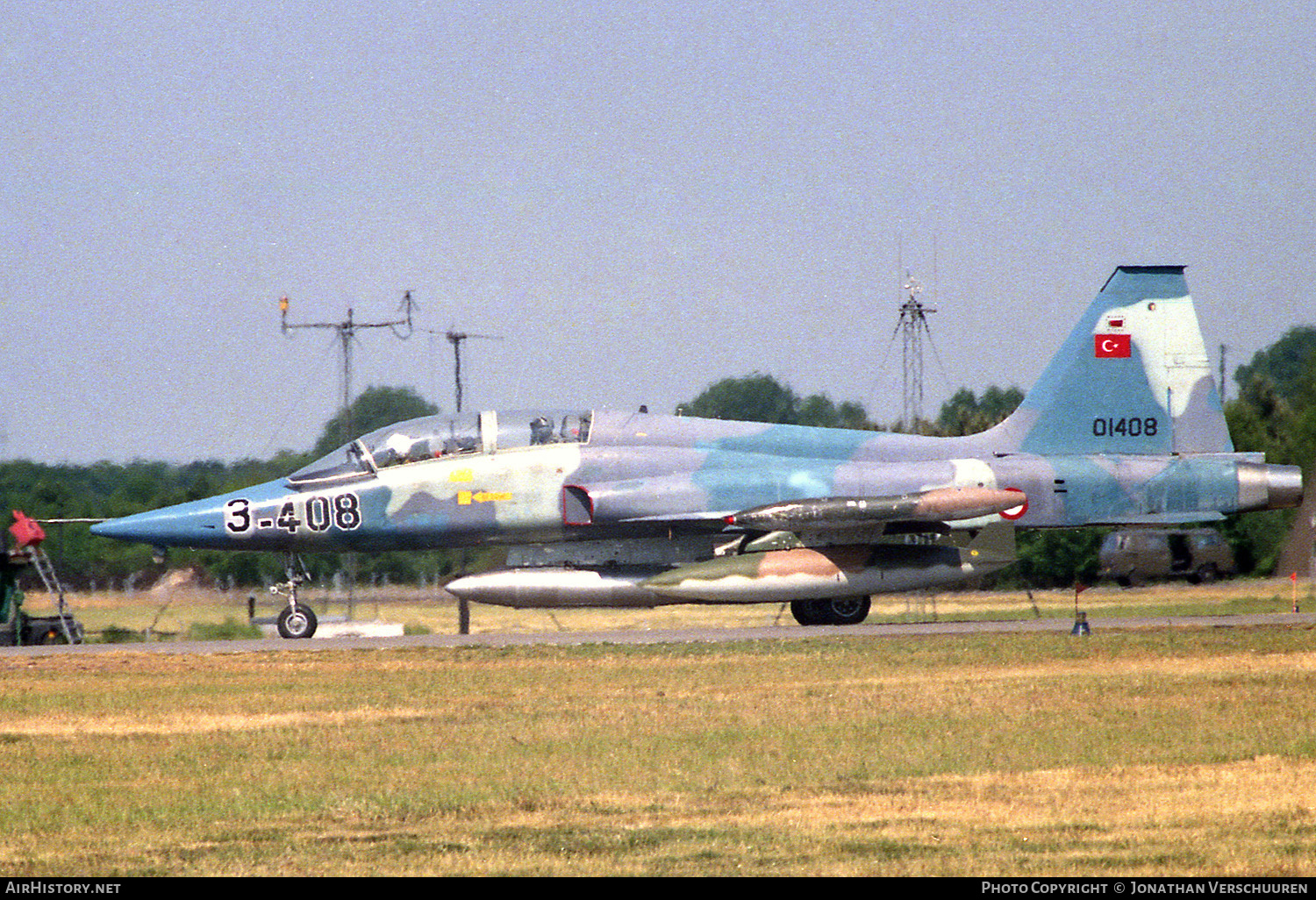 Aircraft Photo of 70-1408 / 01408 | Northrop F-5B Freedom Fighter | Turkey - Air Force | AirHistory.net #237081