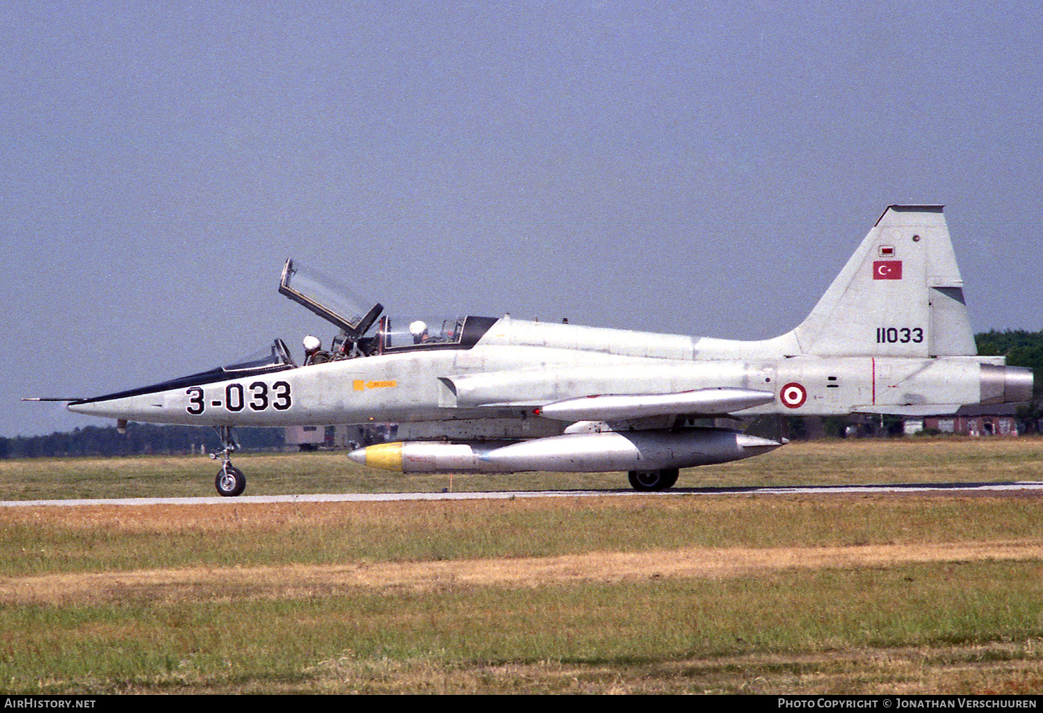 Aircraft Photo of 71-1033 / 11033 | Northrop F-5B Freedom Fighter | Turkey - Air Force | AirHistory.net #237084