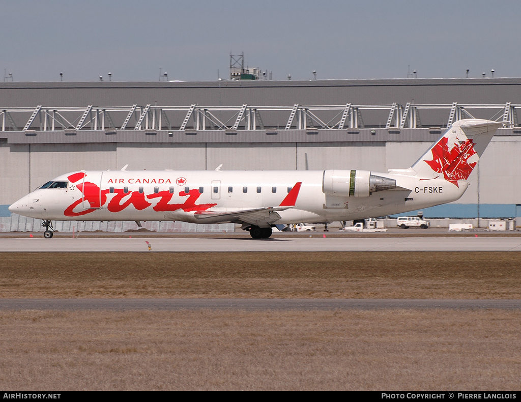 Aircraft Photo of C-FSKE | Canadair CRJ-100ER (CL-600-2B19) | Air Canada Jazz | AirHistory.net #237137