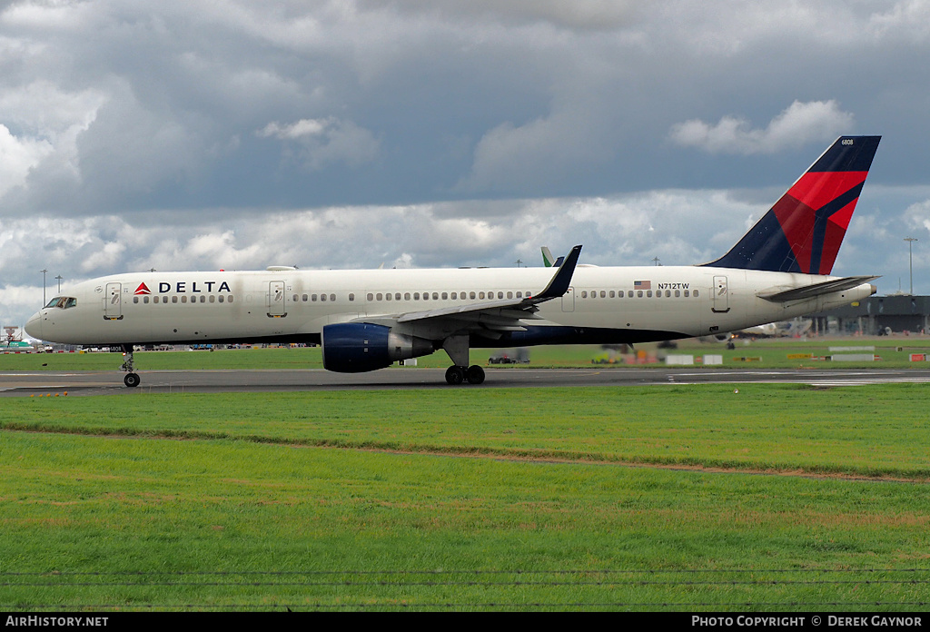 Aircraft Photo of N712TW | Boeing 757-2Q8 | Delta Air Lines | AirHistory.net #237140